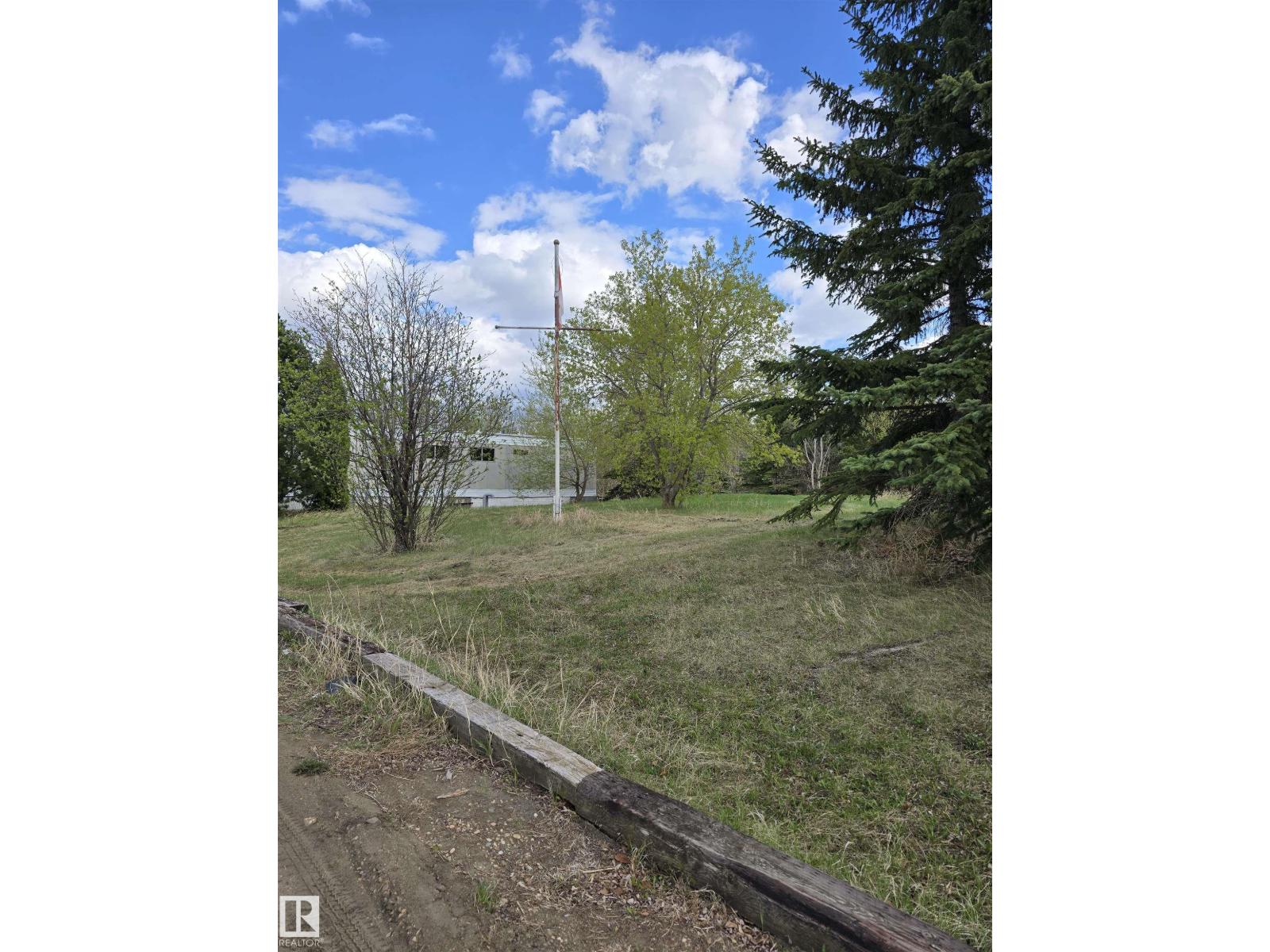 53559 Range rd 220 — photo 13