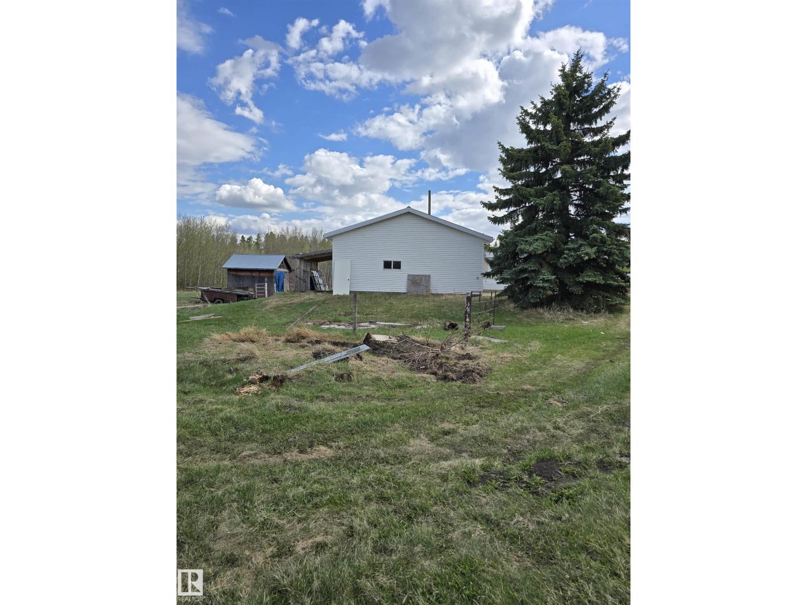 53559 Range rd 220 — photo 11