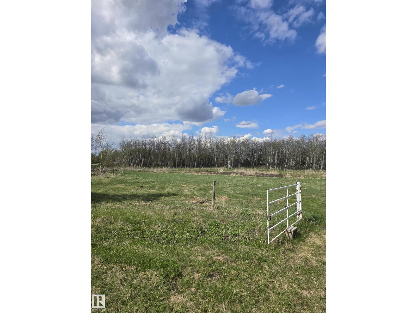 53559 Range rd 220 — photo 10