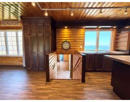9 Regatta Drive thumbnail 31
