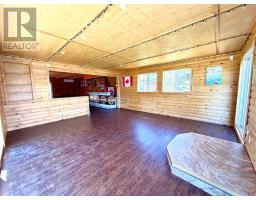 9 Regatta Drive thumbnail 38