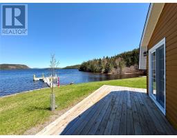 9 Regatta Drive thumbnail 39