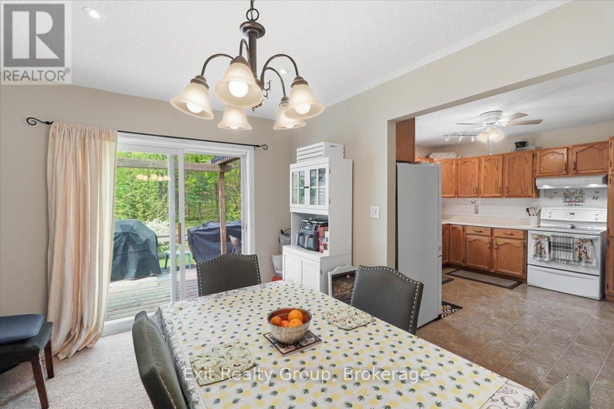 139 MARBLE POINT ROAD - 7