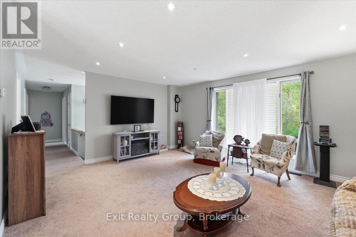 139 MARBLE POINT ROAD - 6