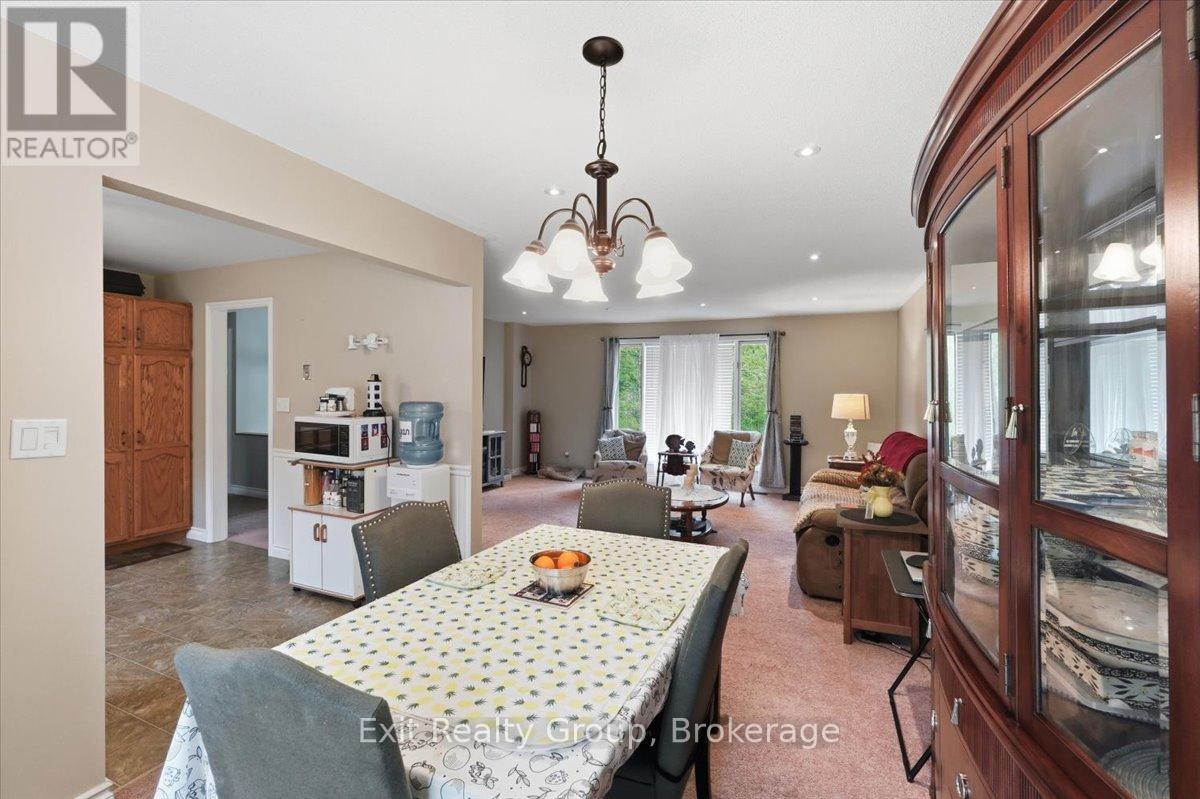 139 MARBLE POINT ROAD - 8