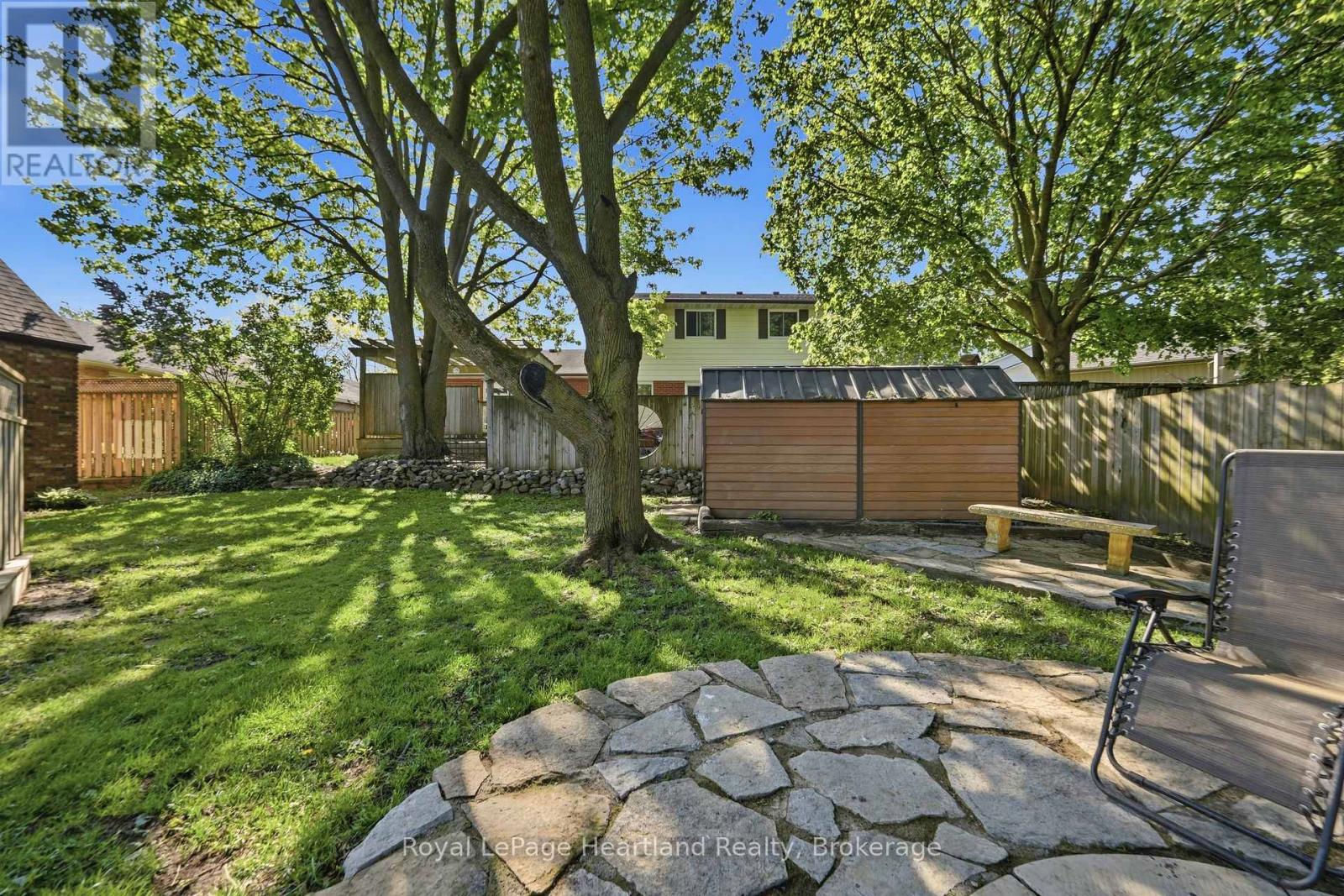 6 ALEXANDER STREET - 37
