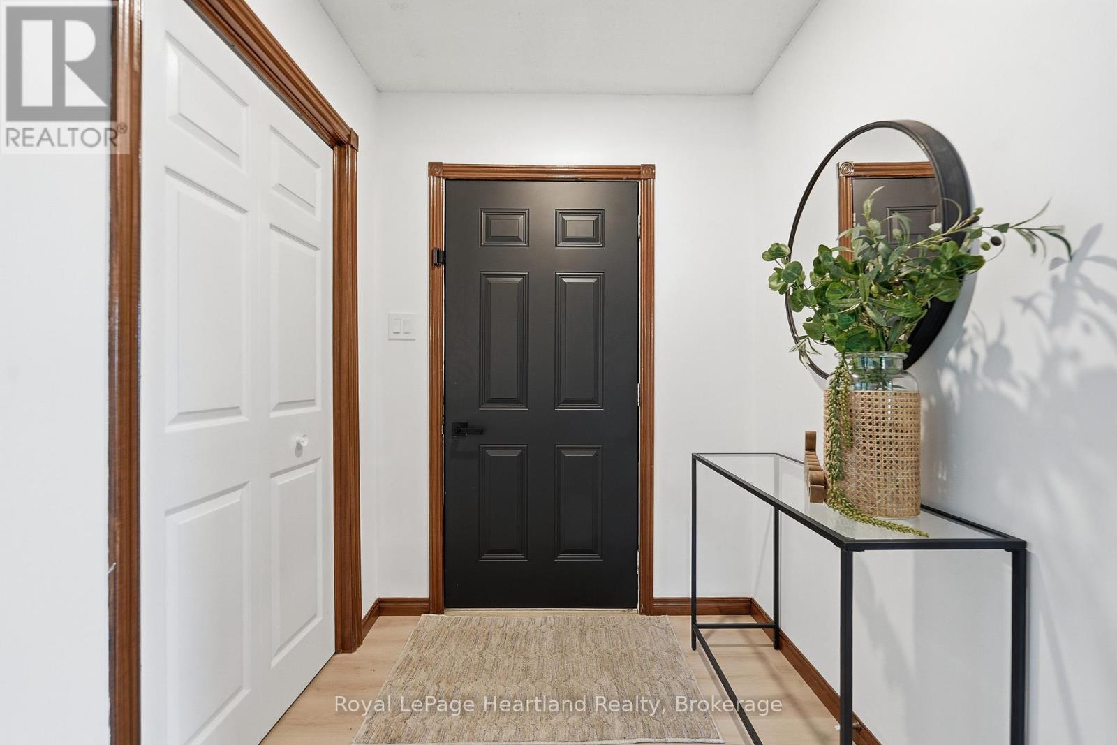 6 ALEXANDER STREET - 5