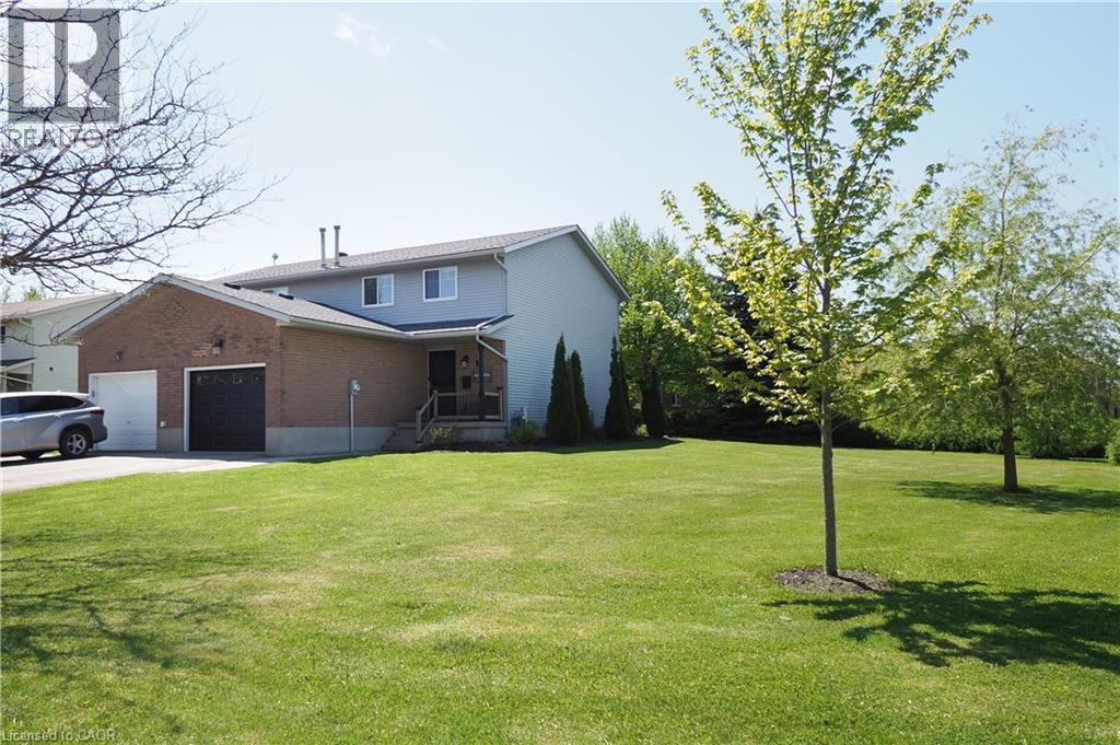 15 DALES Drive - 1
