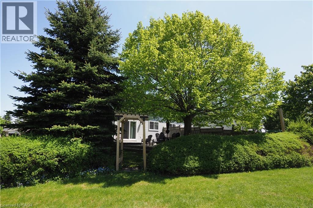 15 DALES Drive - 40