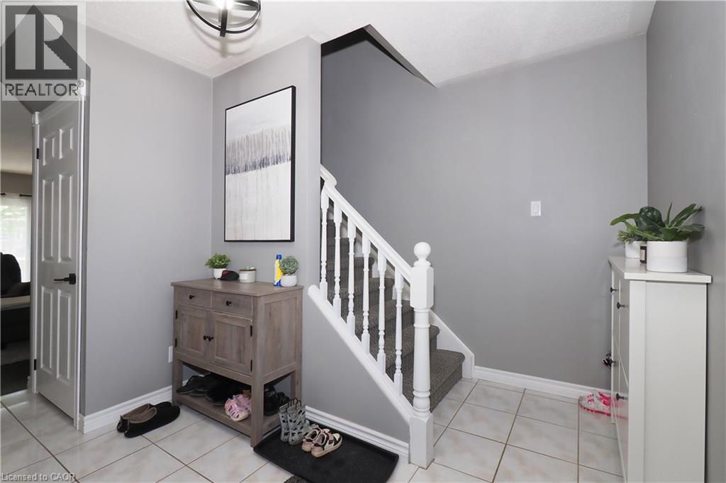 15 DALES Drive - 21
