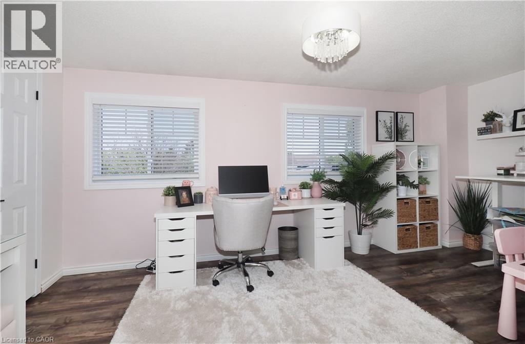 15 DALES Drive - 27