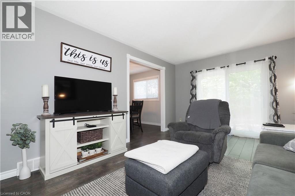 15 DALES Drive - 7