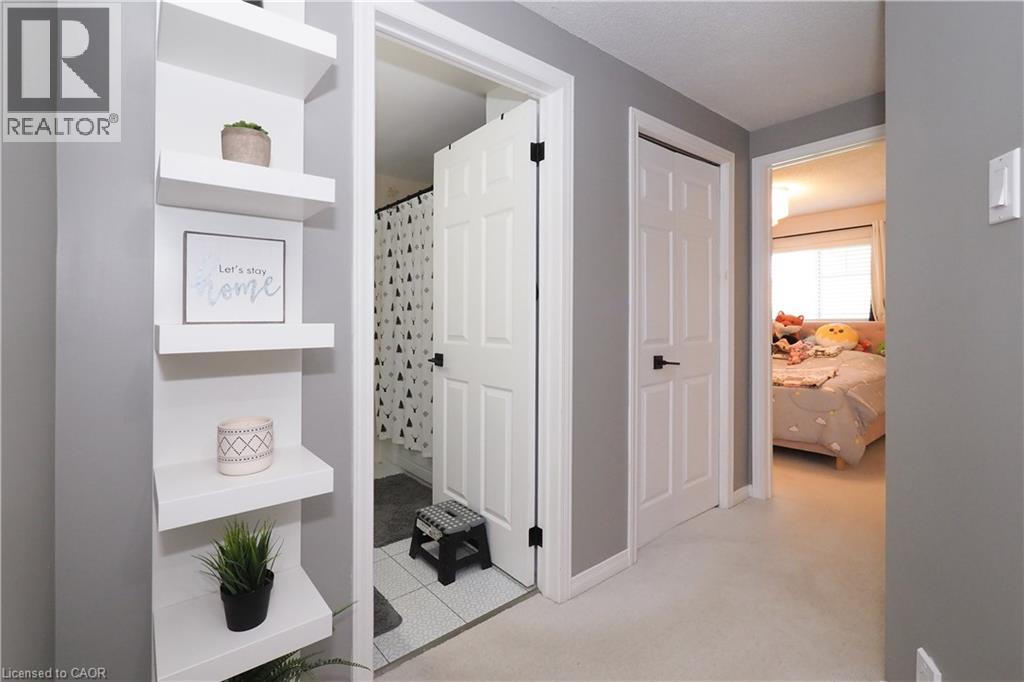 15 DALES Drive - 22