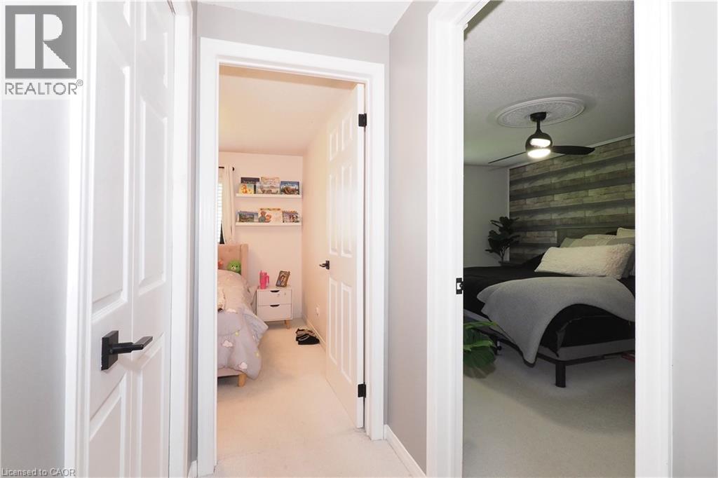 15 DALES Drive - 23