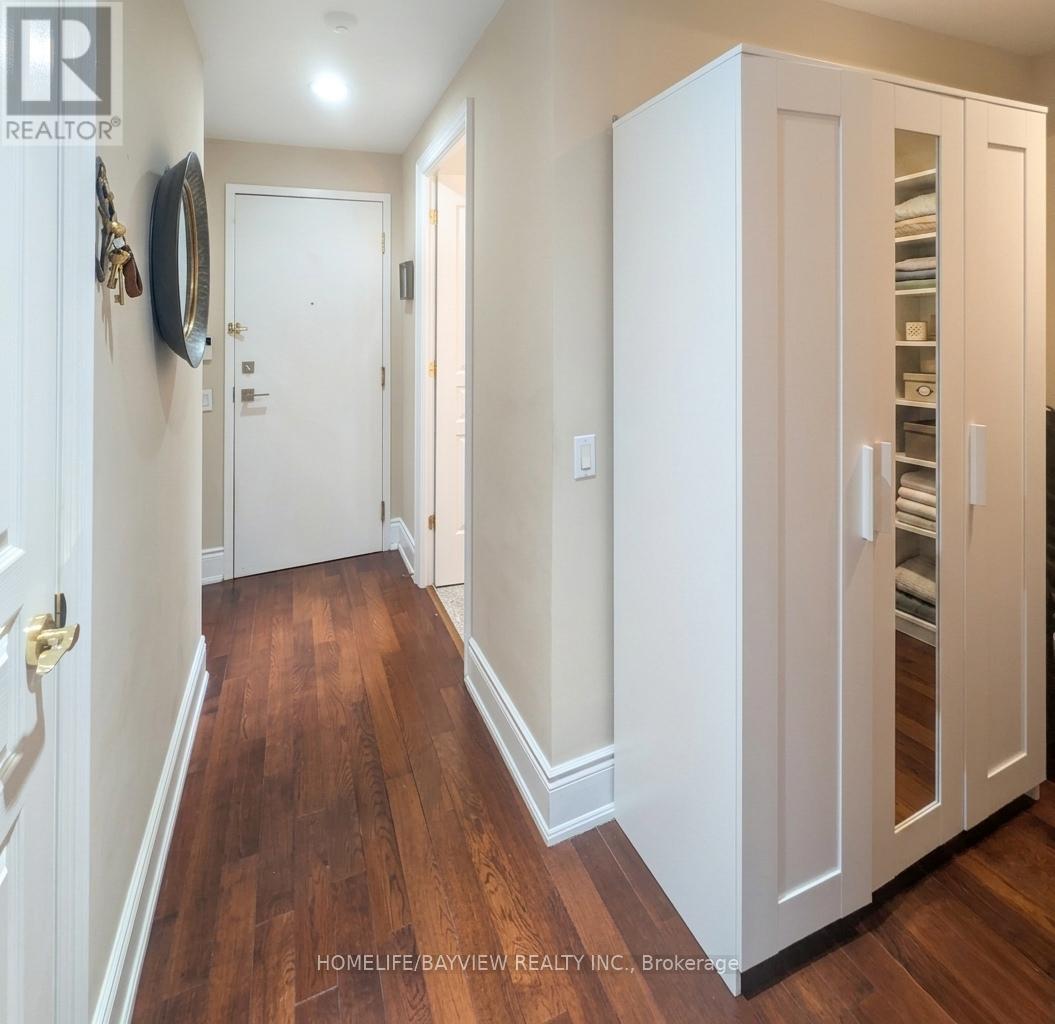 #1510 10 NORTHTOWN WAY W - 9