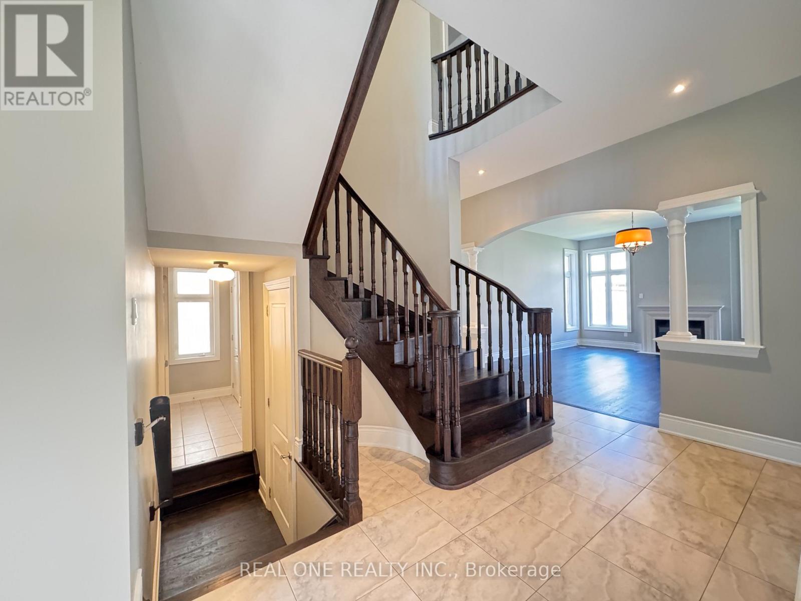 111 HEADWIND BOULEVARD - 10