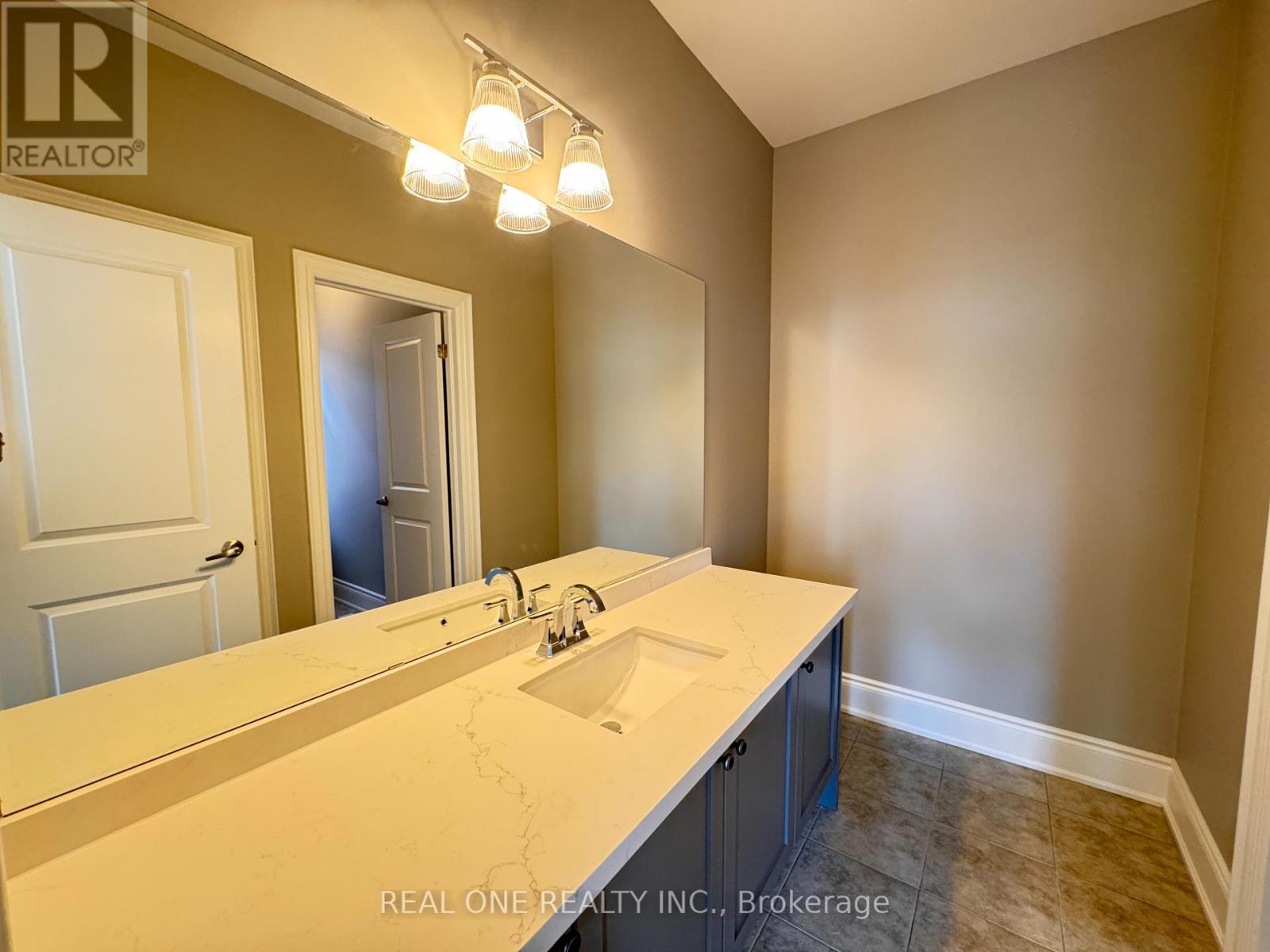 111 HEADWIND BOULEVARD - 39