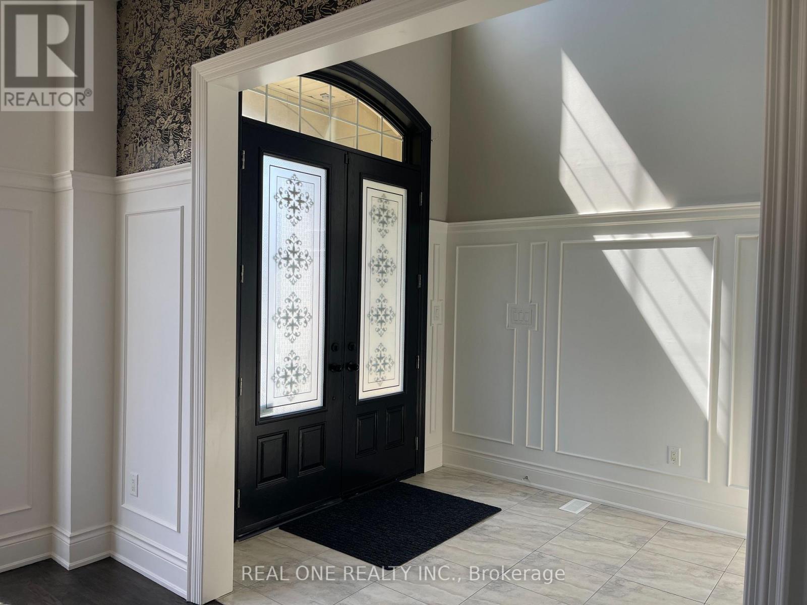 111 HEADWIND BOULEVARD - 6