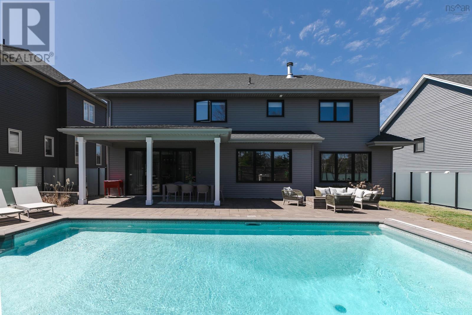 27 Weybridge Lane - 45