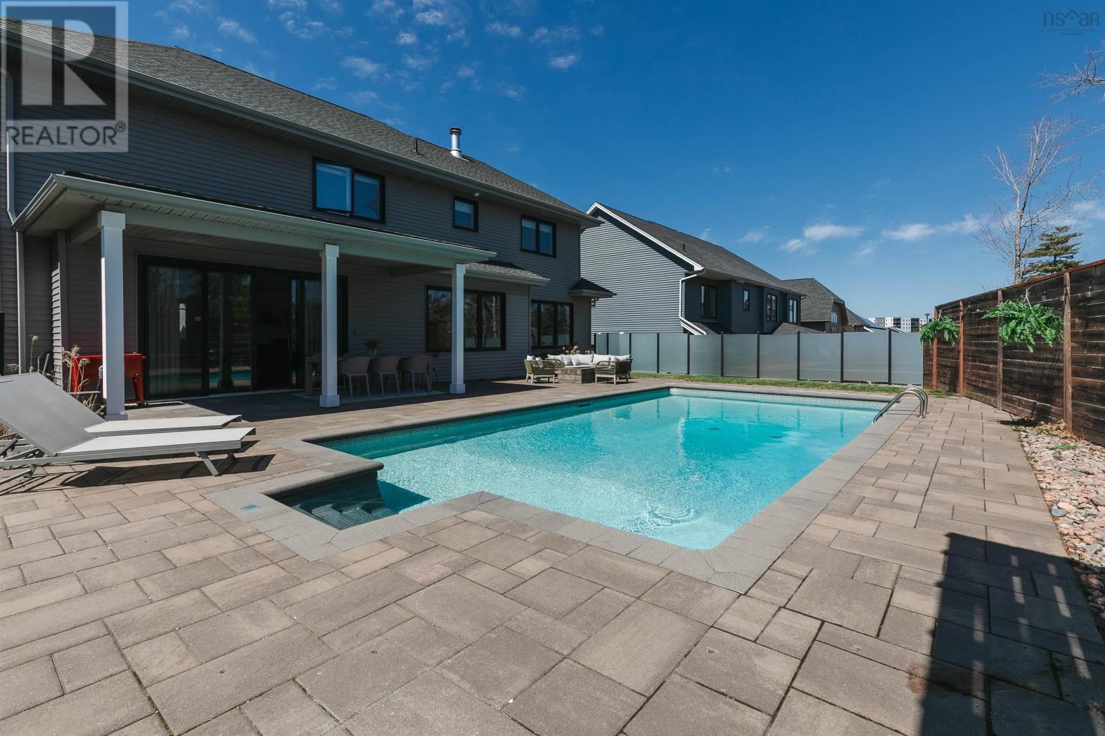 27 Weybridge Lane - 46