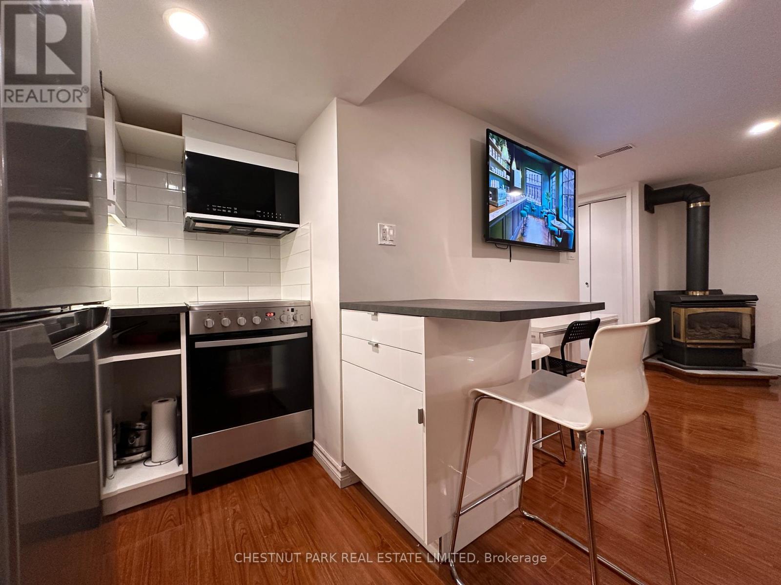 69 MADISON AVENUE - 33
