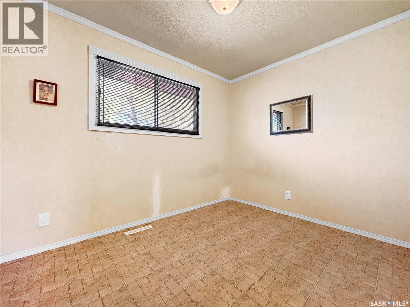2140 37th STREET W - 12