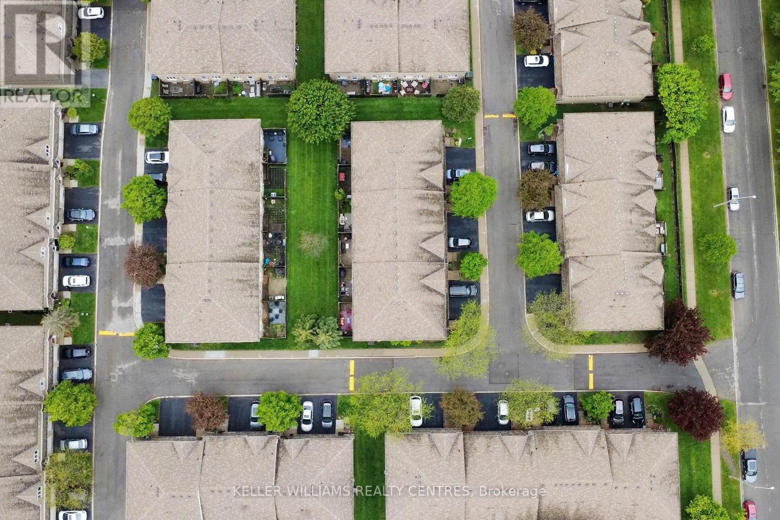 #19 100 VINEBERG DRIVE N - 44
