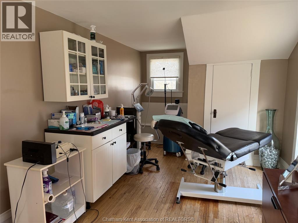 78 Victoria AVENUE - 22