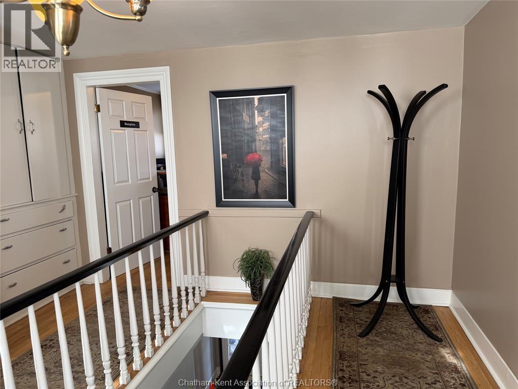 78 Victoria AVENUE - 16