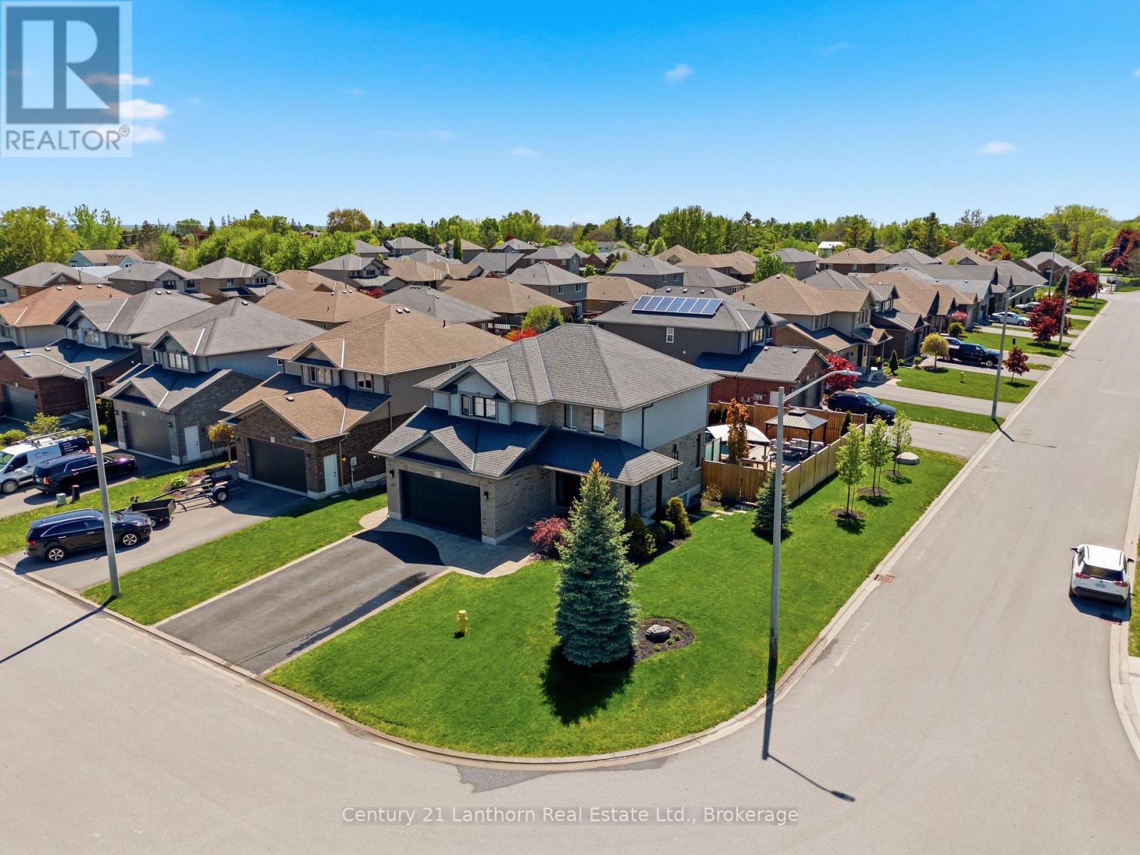 63 SCENIC DRIVE - 40