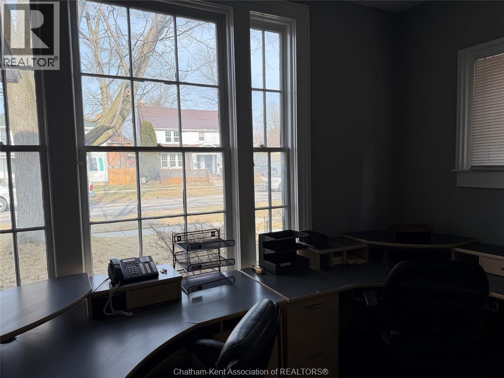 78 Victoria AVENUE - 26