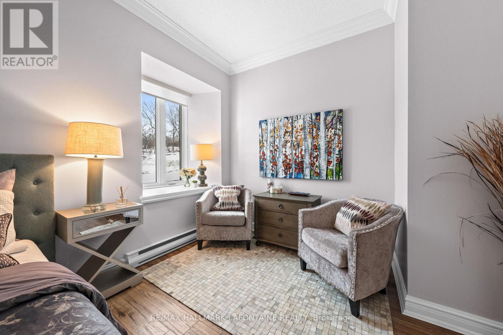 #107 1 ROSAMOND STREET E - Image 19