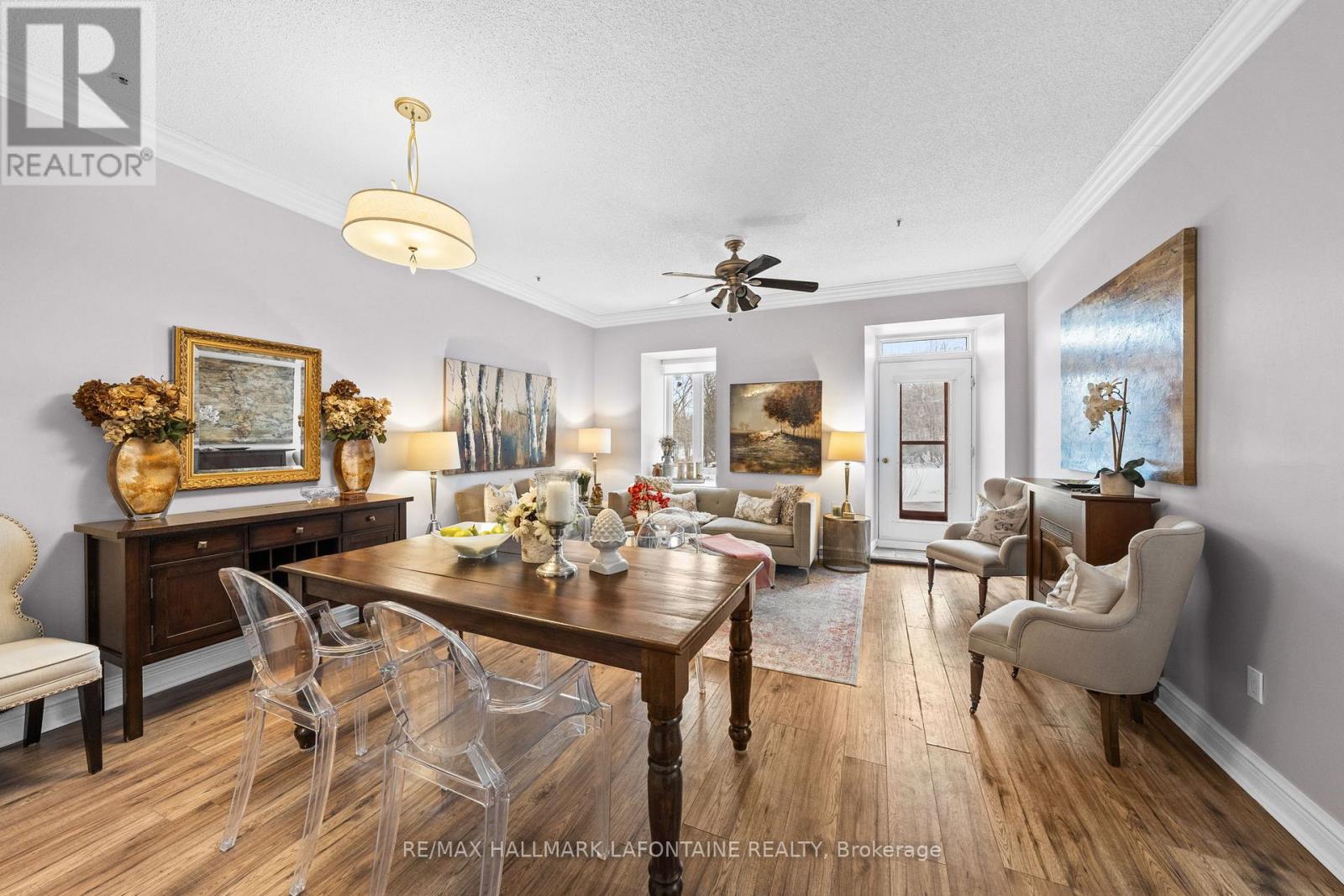 #107 1 ROSAMOND STREET E - 7