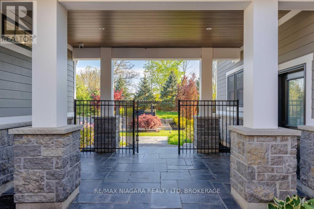 696 FOSS ROAD - 24