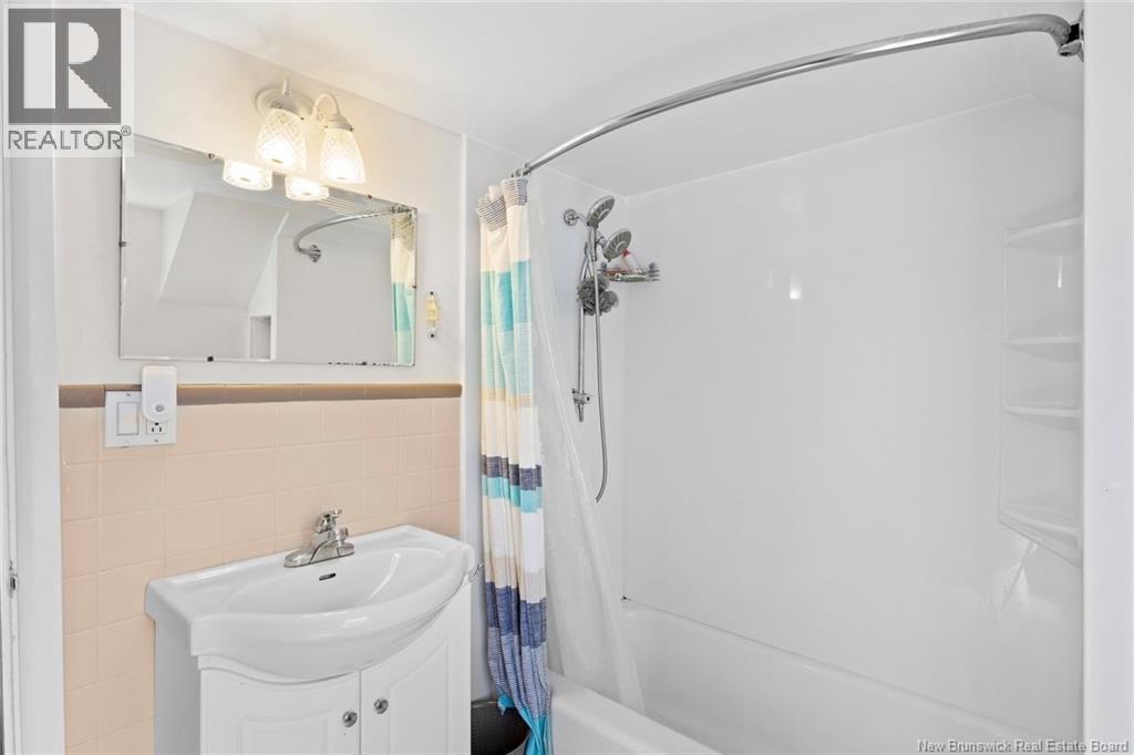 24 Abernethy Road - 33