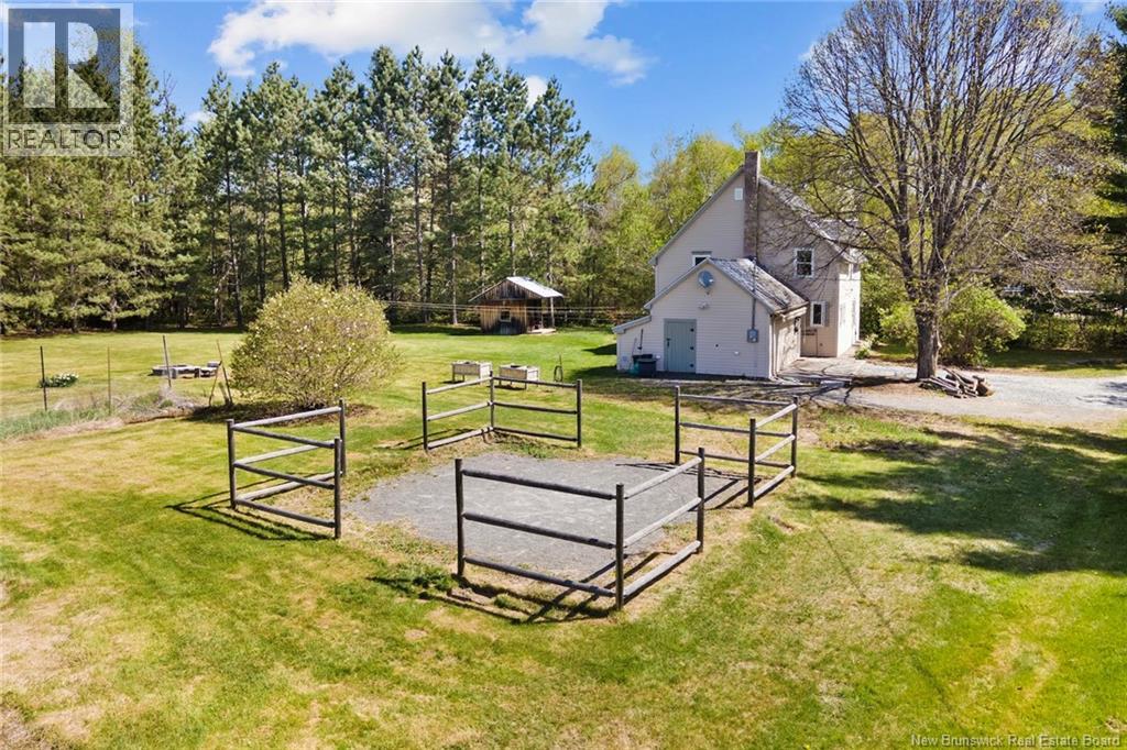 24 Abernethy Road - 40