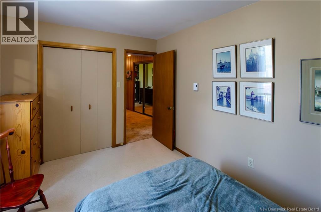 9 Marlin Terrace - 32