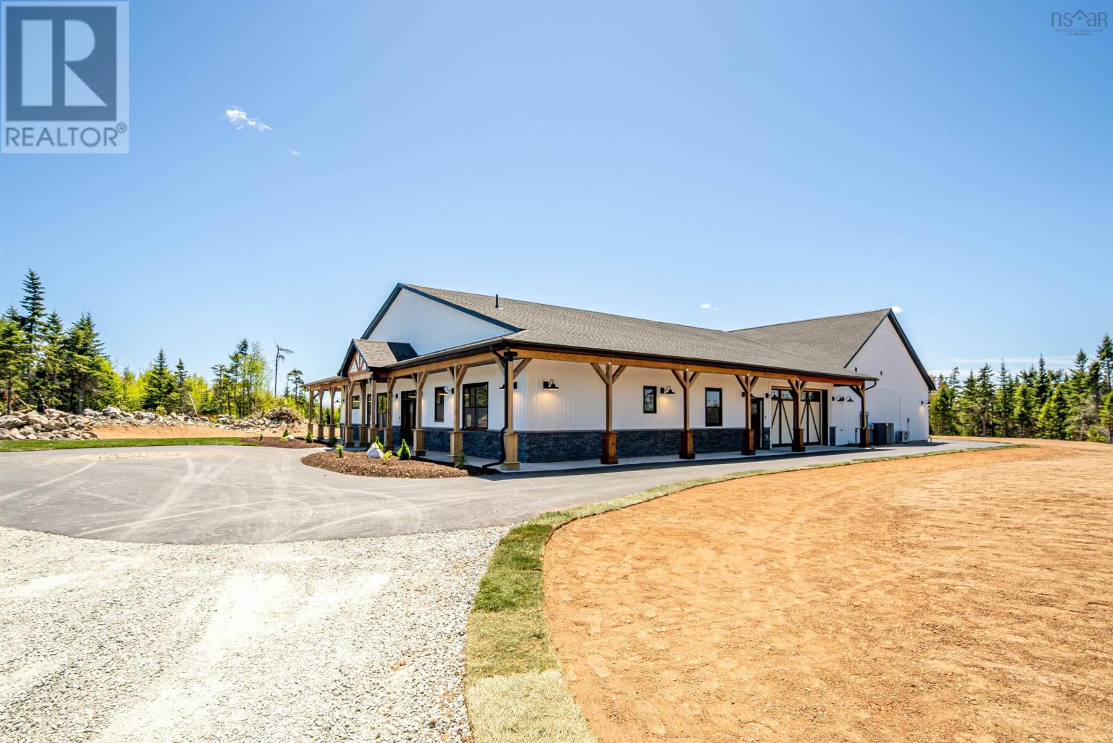 35 George Cyril Drive - Image 2