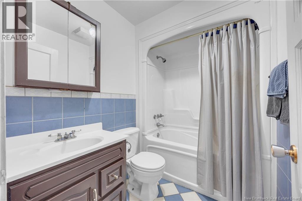 6 Webster Street - 25