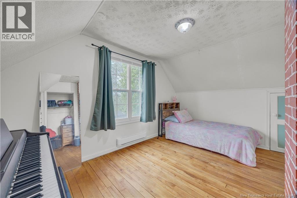 6 Webster Street - 30
