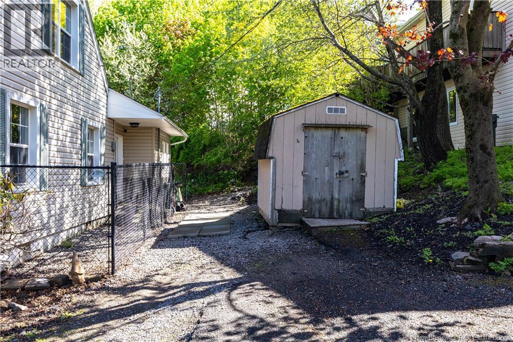 6 Webster Street - 35