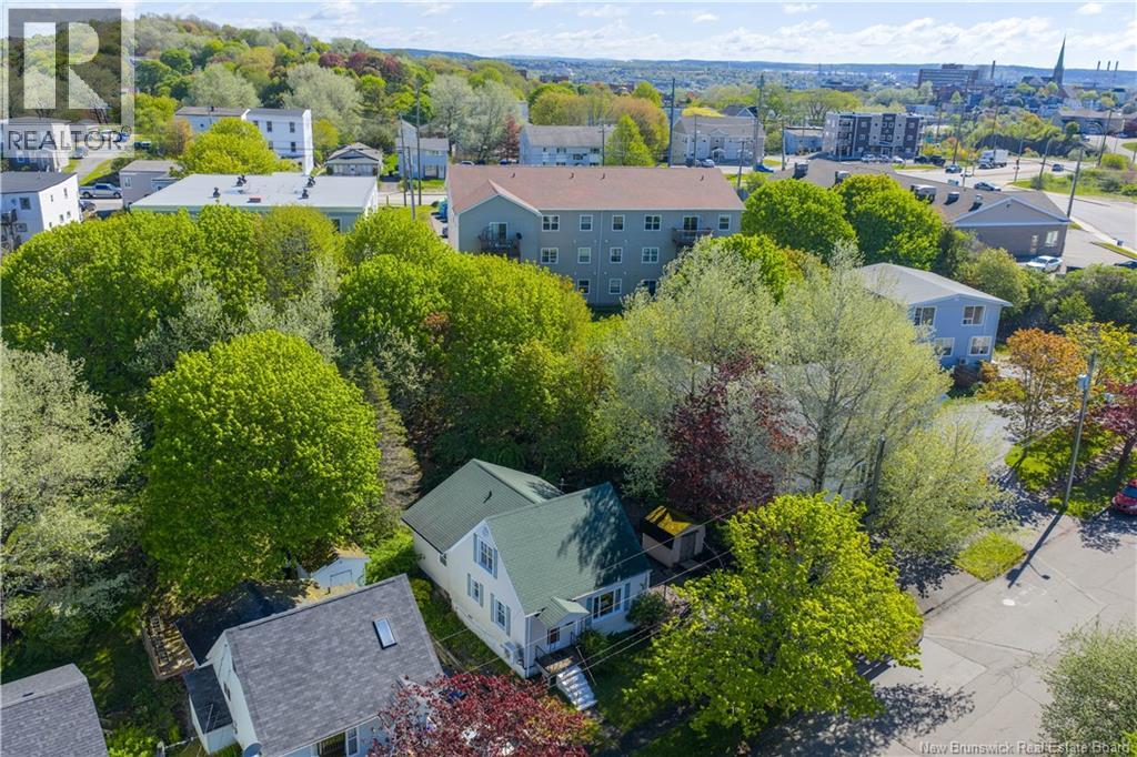 6 Webster Street - 41