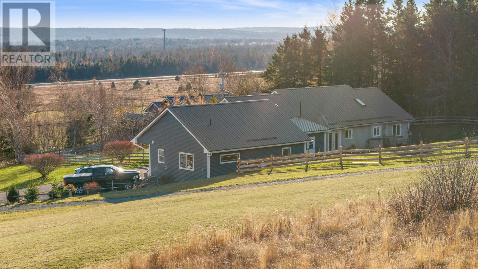 935 BROOKSIDE Road - 10