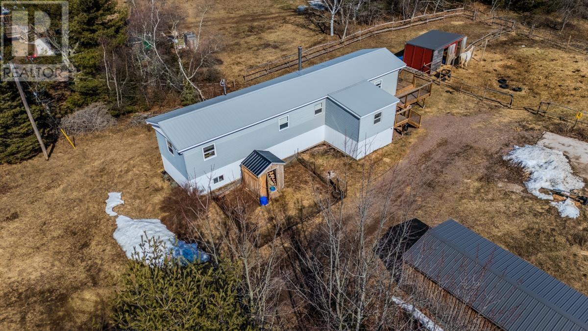 239 LITTLE DYKE Road - 3