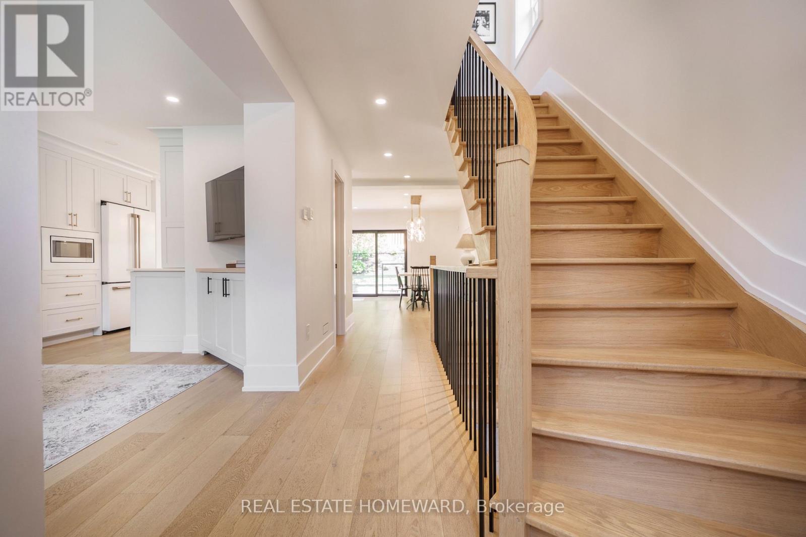 27 AVALON BOULEVARD - 5