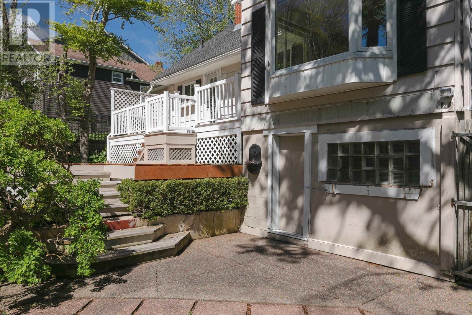 46 Tremont Drive - 49