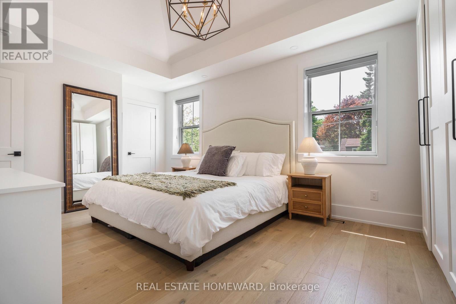 27 AVALON BOULEVARD - 22