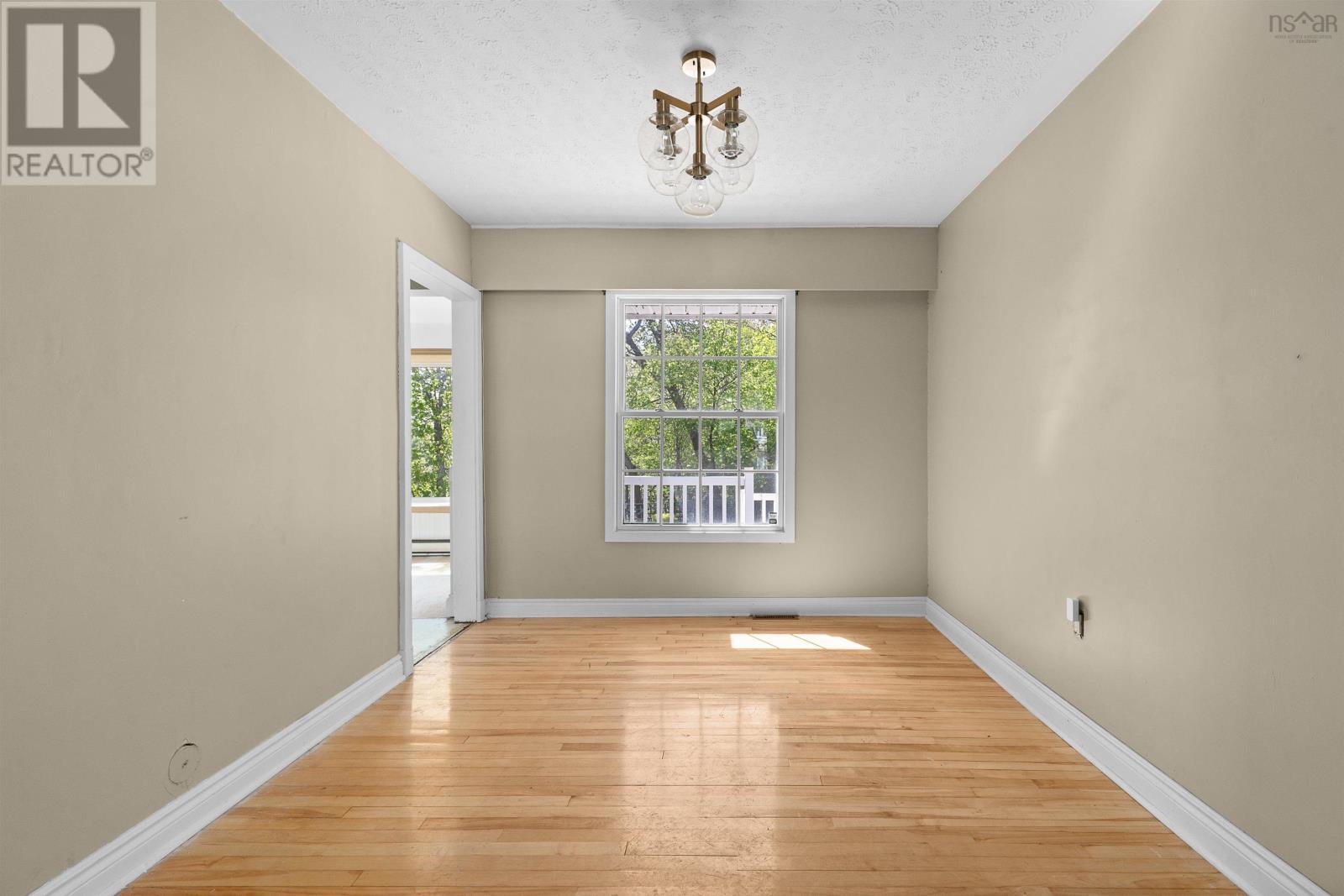 46 Tremont Drive - 22