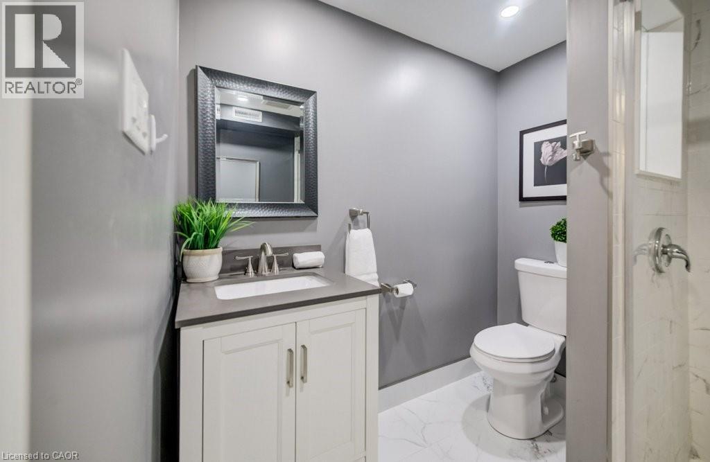 255 HIGHBROOK Crescent - 29