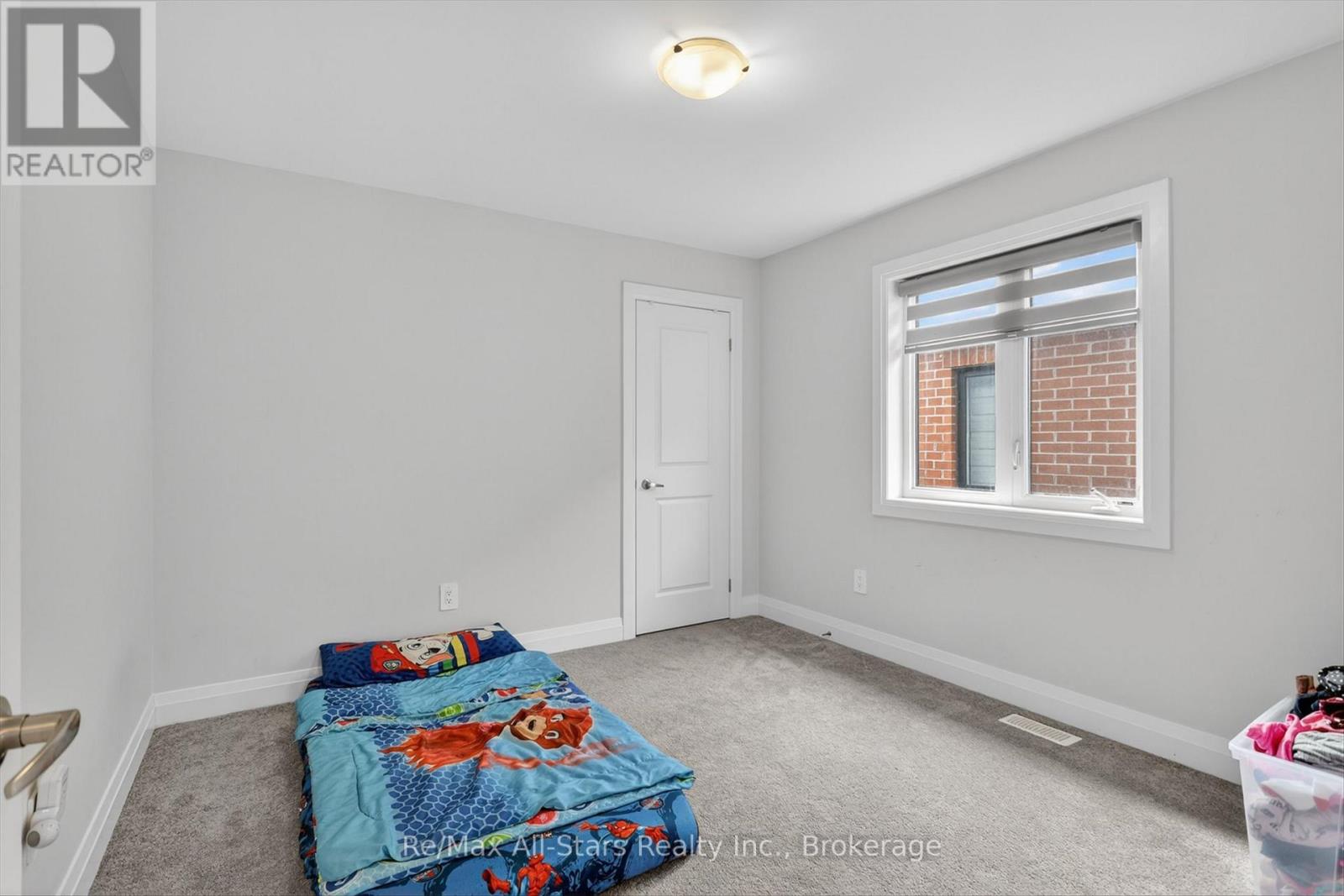 175 ST JOSEPH ROAD - 32